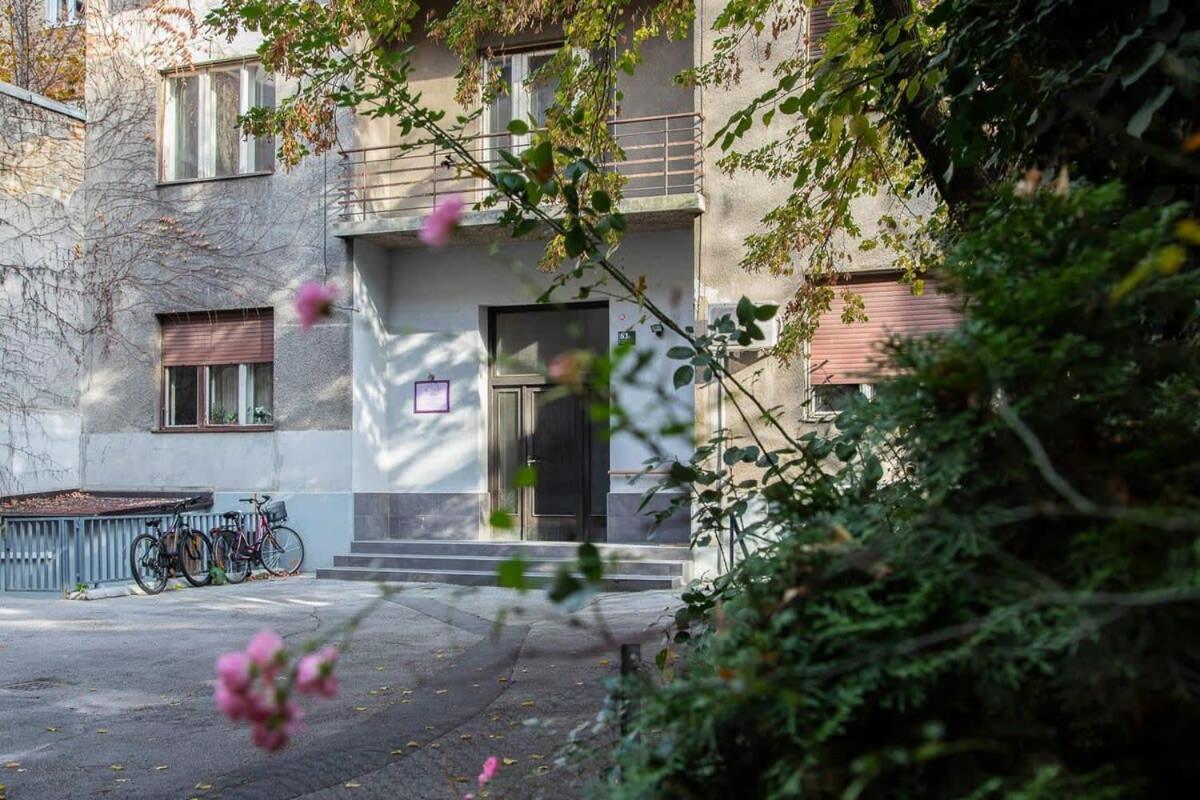 Lägenhet Lux Nest Extra Urban *